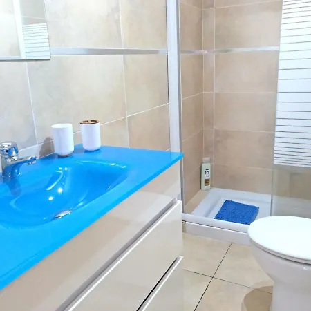 Santa Cruz * レオン